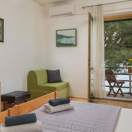 Pine And Sunshine Apartments Podgora Exterior foto